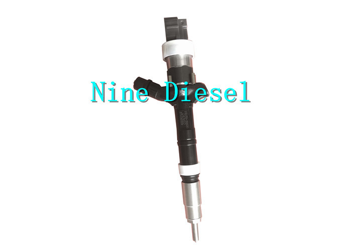 Densoの注入器23670-30020 23670-39025 095000-0751トヨタ・ランドクルーザー1KD-FTV